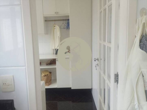 Imagem Casa com 3 Quartos à Venda, 365 m² em Alphaville - Santana De Parnaíba Imagem Casa com 3 Quartos à Venda, 365 m² em Alphaville - Santana De Parnaíba