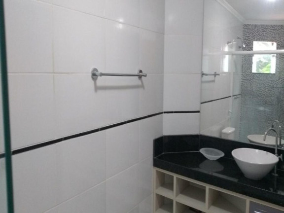 Imagem Casa com 3 Quartos à Venda, 330 m² em Glória - Macaé Imagem Casa com 3 Quartos à Venda, 330 m² em Glória - Macaé
