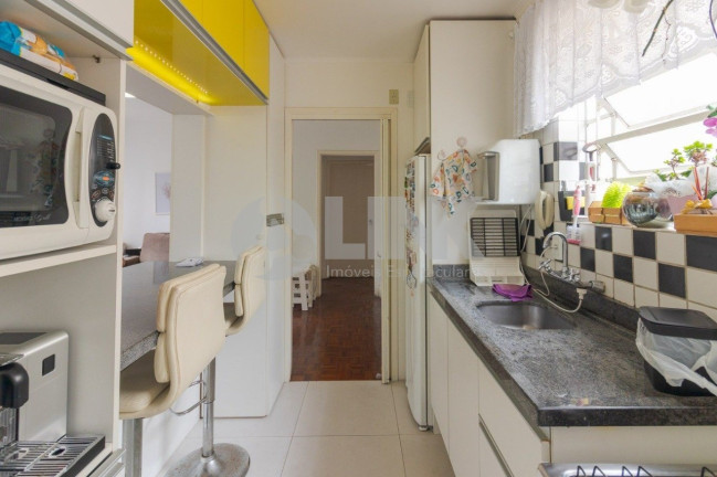 Imagem Apartamento com 2 Quartos à Venda, 65 m² em Petrópolis - Porto Alegre
