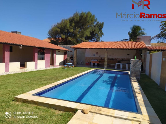 Casa com 3 Quartos à Venda, 150 m² em Centro - Aquiraz