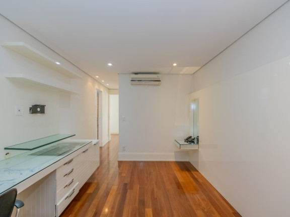 Imagem Sobrado com 4 Quartos à Venda, 391 m² em Vila Inah - São Paulo