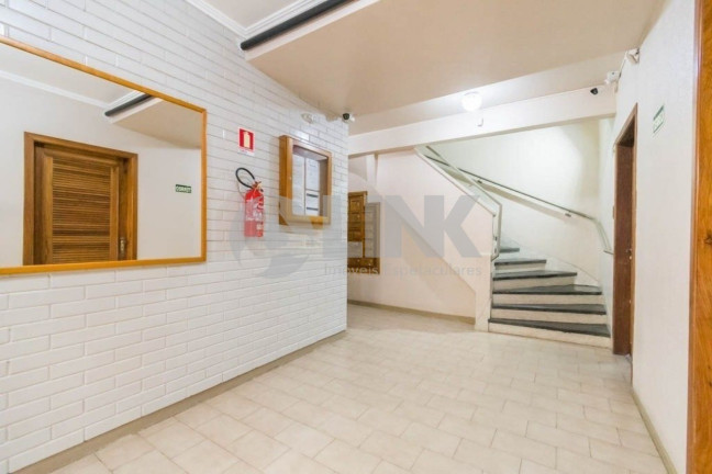 Imagem Apartamento com 2 Quartos à Venda, 70 m² em Moinhos De Vento - Porto Alegre