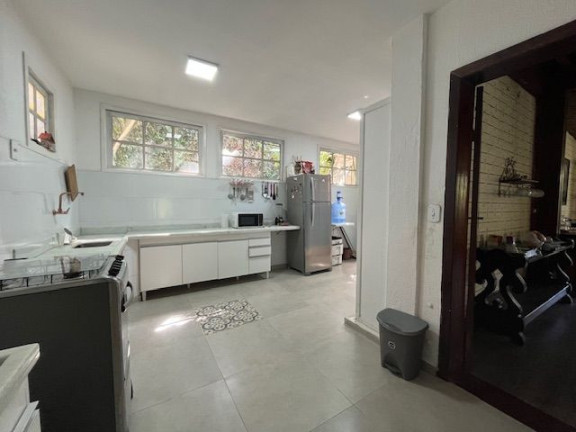 Imagem Casa com 10 Quartos à Venda, 327 m² em Albuquerque - Teresópolis Imagem Casa com 10 Quartos à Venda, 327 m² em Albuquerque - Teresópolis