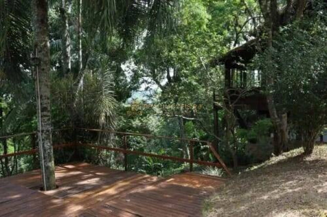 Imagem Casa com 2 Quartos à Venda, 2.000 m² em Vargem Grande - Rio De Janeiro Imagem Casa com 2 Quartos à Venda, 2.000 m² em Vargem Grande - Rio De Janeiro