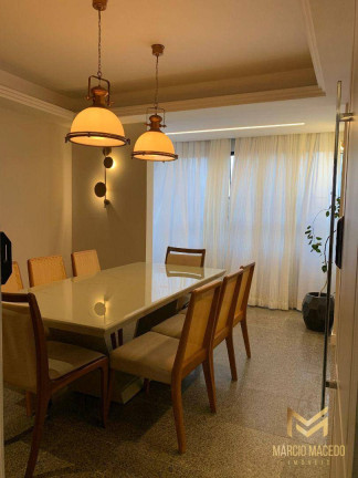 Apartamento com 3 Quartos à Venda, 122 m² em Meireles - Fortaleza