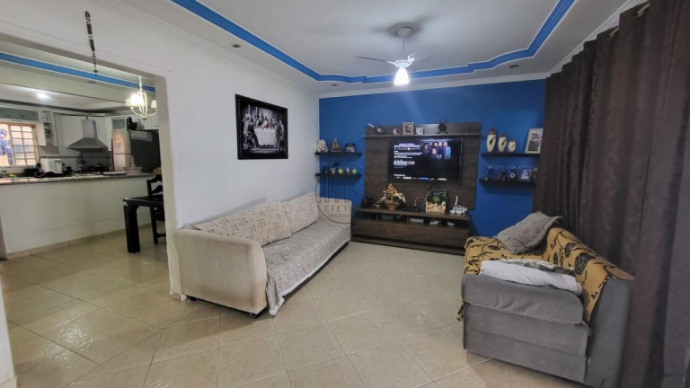 Casa com 4 Quartos à Venda, 320 m² em Samambaia Sul (samambaia) - Brasília