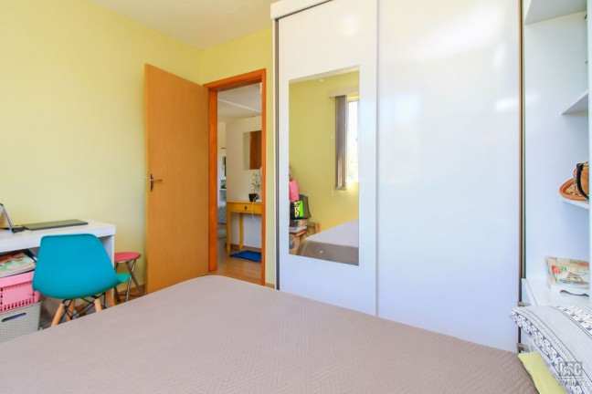 Imagem Imóvel com 2 Quartos à Venda, 38 m² em Restinga - Porto Alegre