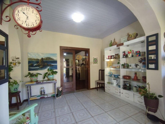 Imagem Casa com 6 Quartos à Venda, 350 m² em Granja Guarani - Teresópolis Imagem Casa com 6 Quartos à Venda, 350 m² em Granja Guarani - Teresópolis
