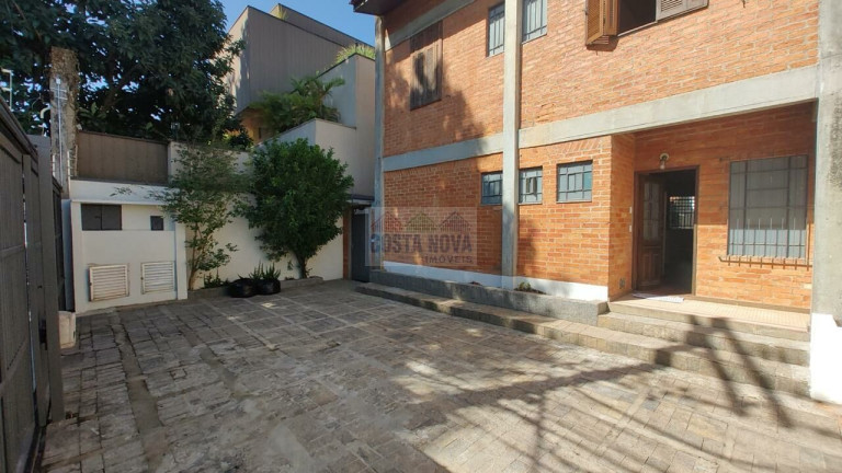 Imagem Casa com 3 Quartos à Venda, 260 m² em Jardim Paulistano - São Paulo Imagem Casa com 3 Quartos à Venda, 260 m² em Jardim Paulistano - São Paulo