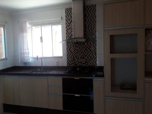 Imagem Casa com 3 Quartos à Venda, 200 m² em Vale Das Palmeiras - Macaé