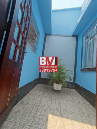 Imagem Casa com 3 Quartos à Venda, 130 m² em Vila Da Penha - Rio De Janeiro Imagem Casa com 3 Quartos à Venda, 130 m² em Vila Da Penha - Rio De Janeiro