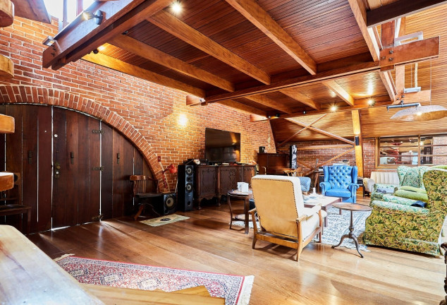 Imagem Casa com 5 Quartos à Venda, 350 m² em Santa Quitéria - Curitiba