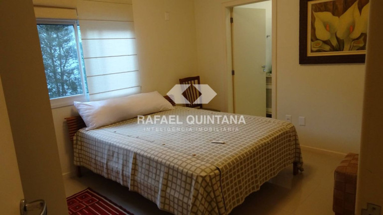 Imagem Casa com 4 Quartos à Venda, 340 m² em Córrego Grande - Florianópolis