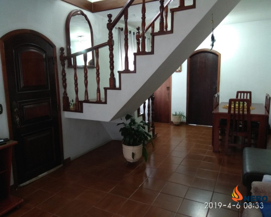 Imagem Casa com 3 Quartos à Venda, 126 m² em Km 18 - Osasco