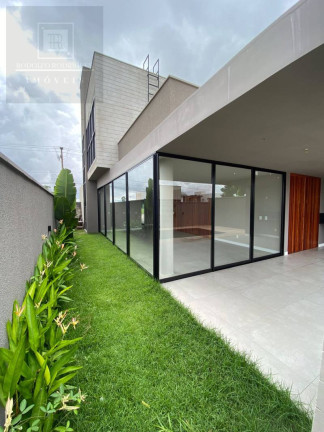 Imagem Casa de Condomínio com 4 Quartos à Venda, 257 m² em Cidade Alpha - Eusébio
