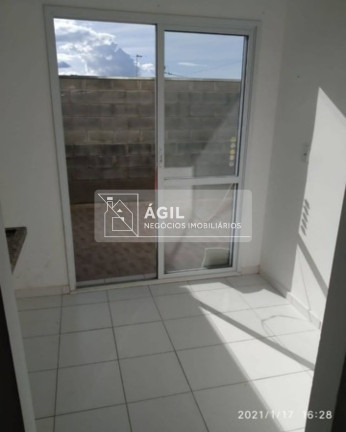 Casa com 2 Quartos à Venda, 68 m² em Jardim Colônia - Jacareí