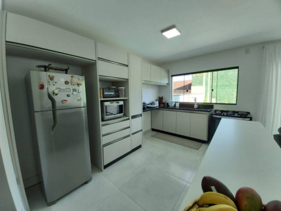 Imagem Sobrado com 3 Quartos à Venda, 129 m² em Itacolomi - Piçarras