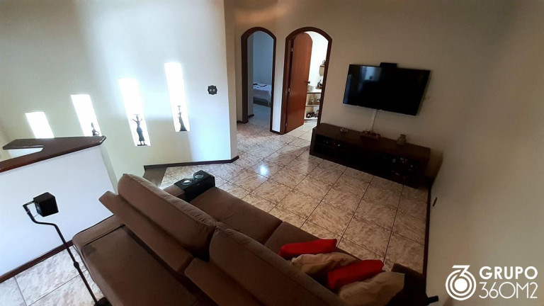 Imagem Casa com 3 Quartos à Venda, 281 m² em Campestre - Santo André