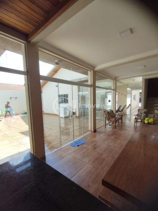Imagem Casa com 2 Quartos à Venda, 266 m² em Panorama - Campo Grande