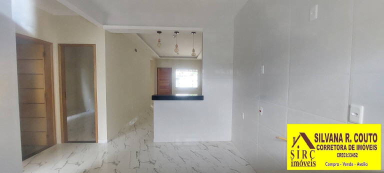 Imagem Casa com 3 Quartos à Venda, 300 m² em Barroco - Maricá