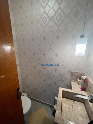 Imagem Sobrado com 4 Quartos à Venda, 238 m² em Vila Augusta - Guarulhos Imagem Sobrado com 4 Quartos à Venda, 238 m² em Vila Augusta - Guarulhos