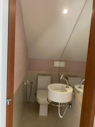 Imagem Casa com 4 Quartos à Venda, 320 m² em Centro - Lauro De Freitas Imagem Casa com 4 Quartos à Venda, 320 m² em Centro - Lauro De Freitas