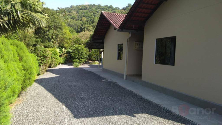 Imagem Casa com 3 Quartos para Alugar, 150 m² em Itoupava Central - Blumenau Imagem Casa com 3 Quartos para Alugar, 150 m² em Itoupava Central - Blumenau