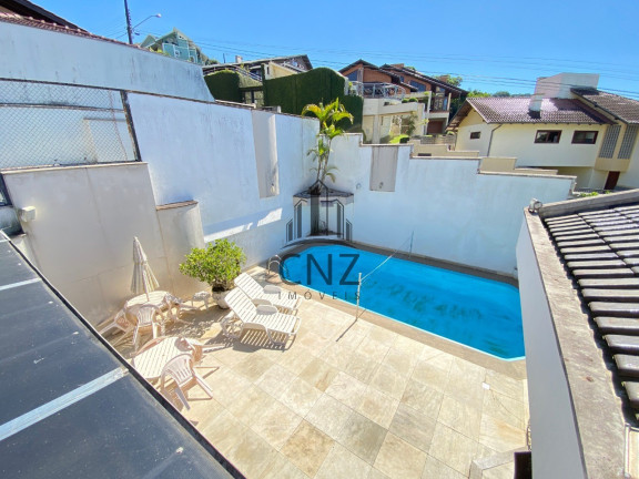 Imagem Casa com 5 Quartos à Venda, 500 m² em Centro I - Brusque