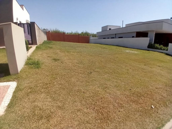 Imagem Terreno à Venda, 451 m² em Alphaville Dom Pedro - Campinas Imagem Terreno à Venda, 451 m² em Alphaville Dom Pedro - Campinas
