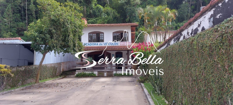 Imagem Casa com 3 Quartos para Alugar, 250 m² em Várzea - Teresópolis