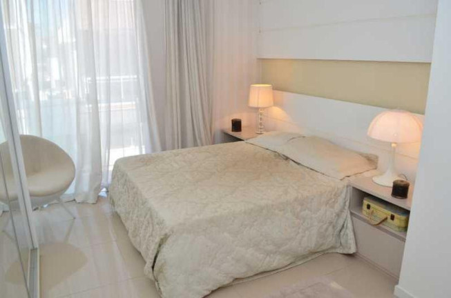 Imagem Casa com 3 Quartos à Venda, 128 m² em Jacarepagua - Rio De Janeiro
