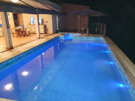 Sobrado com 5 Quartos à Venda, 200 m² em Estância Santa Maria Do Laranjal - Atibaia