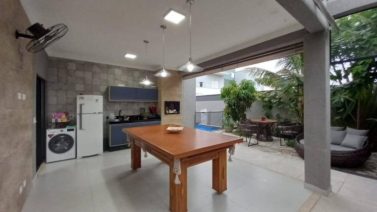 Imagem Casa com 3 Quartos à Venda, 325 m² em Residencial Ouroville - Taubaté