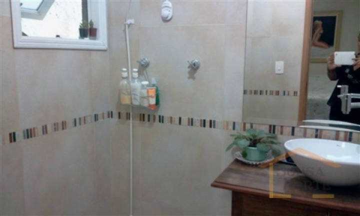 Imagem Casa com 2 Quartos à Venda, 200 m² em Jaçanã - São Paulo Imagem Casa com 2 Quartos à Venda, 200 m² em Jaçanã - São Paulo
