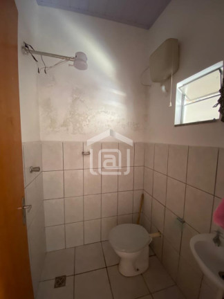 Imagem Sobrado com 3 Quartos à Venda, 250 m² em Jardim Das Azaléias - Poços De Caldas Imagem Sobrado com 3 Quartos à Venda, 250 m² em Jardim Das Azaléias - Poços De Caldas