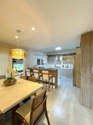 Imagem Casa com 4 Quartos à Venda, 240 m² em Vila Nova - Jaraguá Do Sul Imagem Casa com 4 Quartos à Venda, 240 m² em Vila Nova - Jaraguá Do Sul