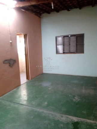 Imagem Casa com 2 Quartos à Venda, 104 m² em Jardim Jatobá - Sorocaba Imagem Casa com 2 Quartos à Venda, 104 m² em Jardim Jatobá - Sorocaba