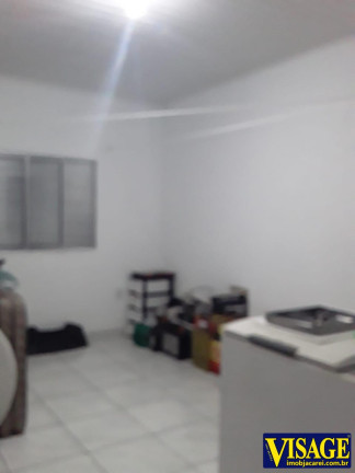 Imagem Casa com 2 Quartos à Venda, 150 m² em Pq. Santo Antonio - Jacareí Imagem Casa com 2 Quartos à Venda, 150 m² em Pq. Santo Antonio - Jacareí