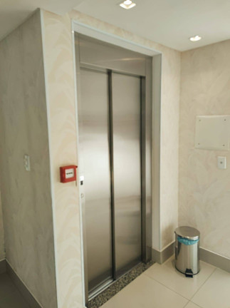 Imagem Apartamento com 4 Quartos à Venda, 136 m² em Meia Praia - Itapema