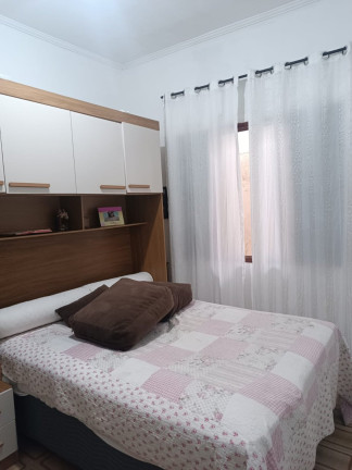 Imagem Casa com 3 Quartos à Venda, 127 m² em Caicara - Praia Grande Imagem Casa com 3 Quartos à Venda, 127 m² em Caicara - Praia Grande