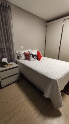 Imagem Apartamento com 4 Quartos à Venda, 247 m² em Predial - Torres