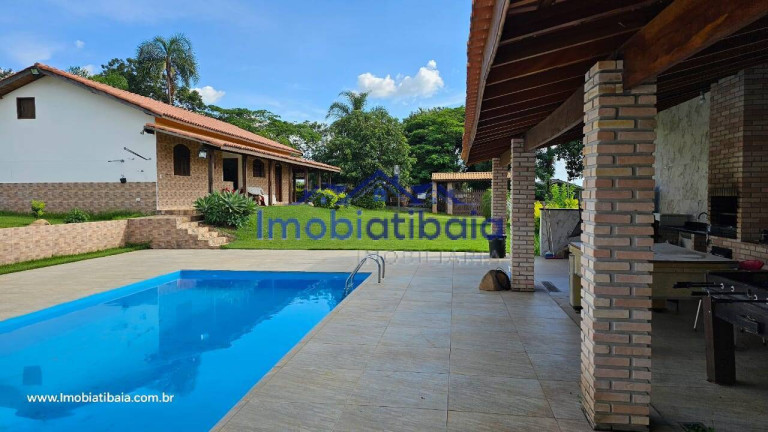 Imagem Chácara com 3 Quartos à Venda, 1.000 m² em Loteamento Aeródromo Vale Eldorado - Bragança Paulista