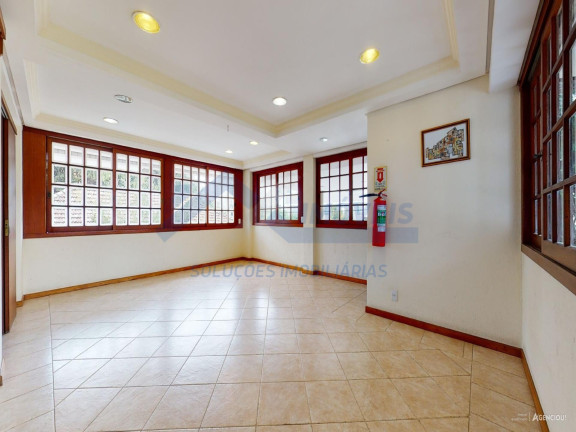 Imagem Apartamento com 3 Quartos à Venda, 108 m² em Passo Da Areia - Porto Alegre