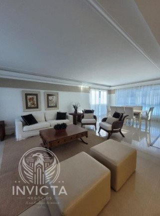 Imagem Apartamento com 3 Quartos à Venda, 252 m² em Centro - Balneário Camboriú Imagem Apartamento com 3 Quartos à Venda, 252 m² em Centro - Balneário Camboriú