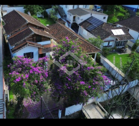 Casa com 4 Quartos à Venda, 644 m² em Saldanha Marinho - Petrópolis