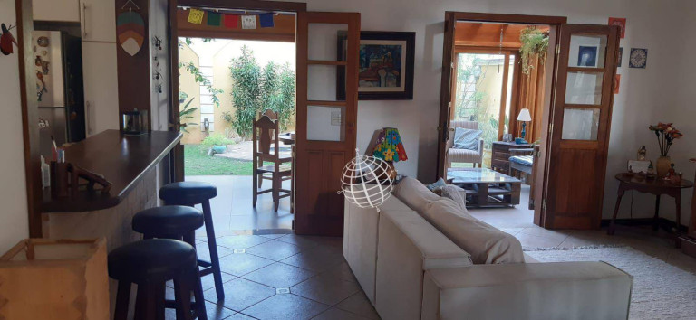 Imagem Casa com 3 Quartos à Venda, 219 m² em Loanda - Atibaia