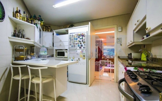 Imagem Apartamento com 3 Quartos à Venda, 140 m² em Bela Vista - Porto Alegre