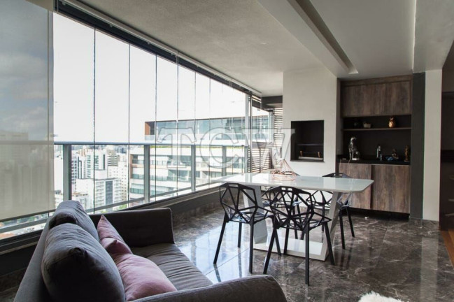 Apartamento com 3 Quartos à Venda, 131 m² em Brooklin - São Paulo