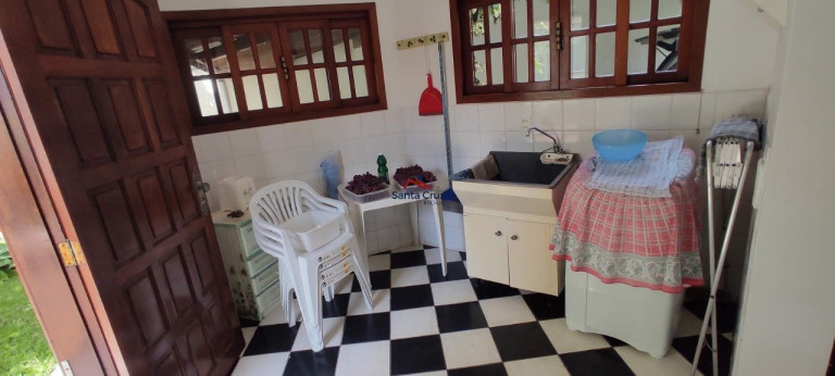 Imagem Sobrado com 3 Quartos à Venda, 387 m² em Ingleses Do Rio Vermelho - Florianópolis Imagem Sobrado com 3 Quartos à Venda, 387 m² em Ingleses Do Rio Vermelho - Florianópolis