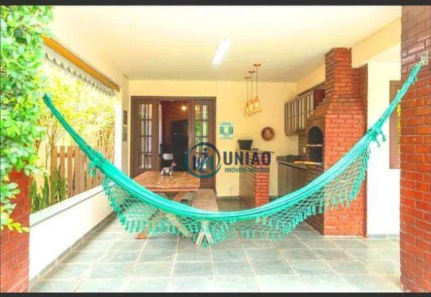 Imagem Casa com 3 Quartos à Venda, 450 m² em Camboinhas - Niterói